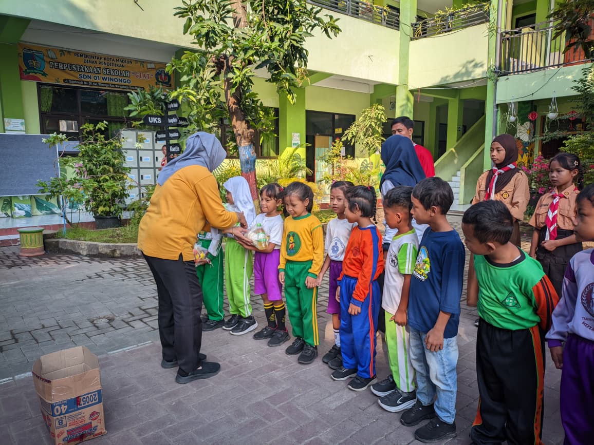 PENYALURAN BAKTI SOSIAL DALAM RANGKA HUT PRAMUKA DAN WINSA TAHUN 2026
